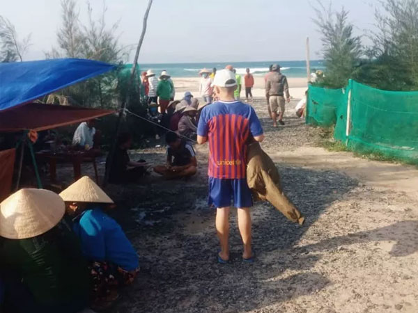 Chuẩn bị lấy bằng tốt nghiệp 4 sinh viên đuối nước