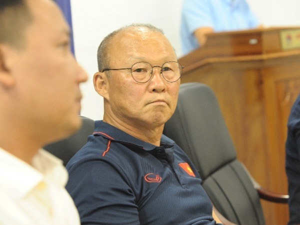 HLV Park Hang-seo: Mạc Hồng Quân sẽ thi đấu ở vị trí tiền đạo cắm