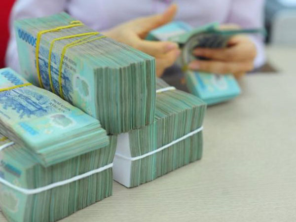 Nỗi lo từ những động thái của ngân hàng Trung ương các nước?