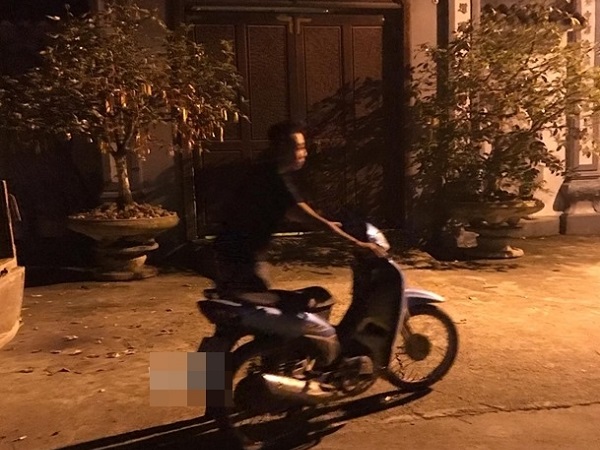Cô nàng rủ bạn trai đến 'chỗ yên tĩnh' nào ngờ được anh đưa ra chùa