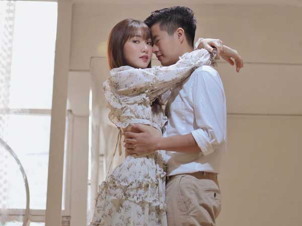 'Tiểu thư lâu đài trắng' - Chloe Nguyễn bị antifan xỉa xói khi đăng ảnh với bạn trai: Mong chị đừng chia tay rồi xoá hết ảnh làm trò cười!