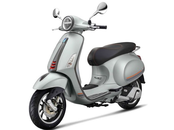Vespa Primavera S phiên bản đặc biệt vừa ra mắt có gì đặc biệt, giá bao nhiêu?