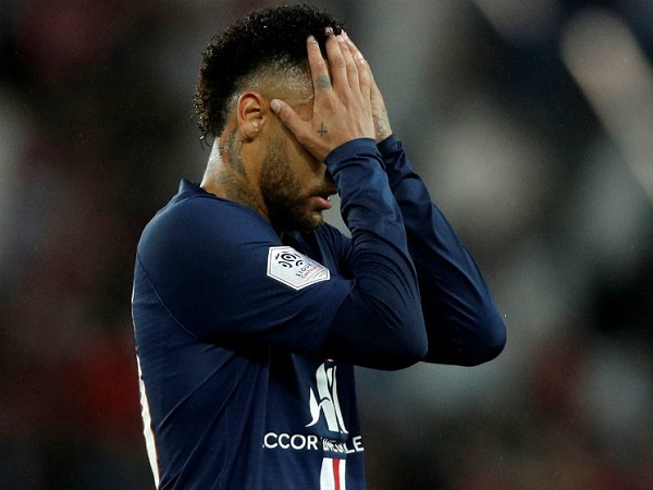 Neymar bất lực, PSG thua trắng 2 bàn trên sân nhà