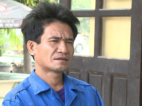 Bắt gã đàn ông nhậu say vác dao chém người yêu nguy kịch