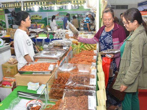 'Đầu tàu' Vùng kinh tế trọng điểm phía Nam đang chậm lại…
