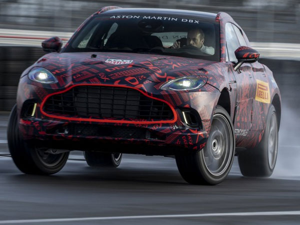 Aston Martin DBX chính thức được trang bị động cơ V8 Twin-Turbo
