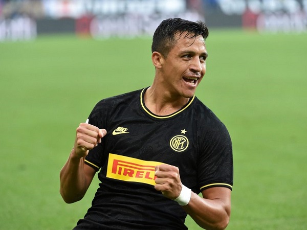 Sanchez nổ súng rồi nhận thẻ đỏ trong lần đầu đá chính, Inter duy trì mạch toàn thắng