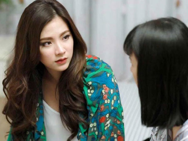 Bồ của chồng gọi cho vợ vênh váo 'em sắp sinh, con em cần có bố', vợ cười dịu dàng tặng cho cô ả một món quà sốc rụng rời