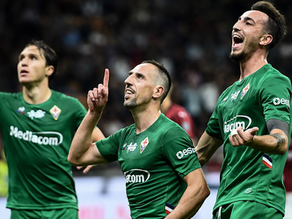 Ribery tỏa sáng giúp Fiorentina kéo sập pháo đài San Siro