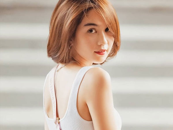 Ngọc Trinh bất ngờ tuyên bố sắp đóng cửa facebook để bình tâm đưa ra quyết định lớn trong cuộc đời