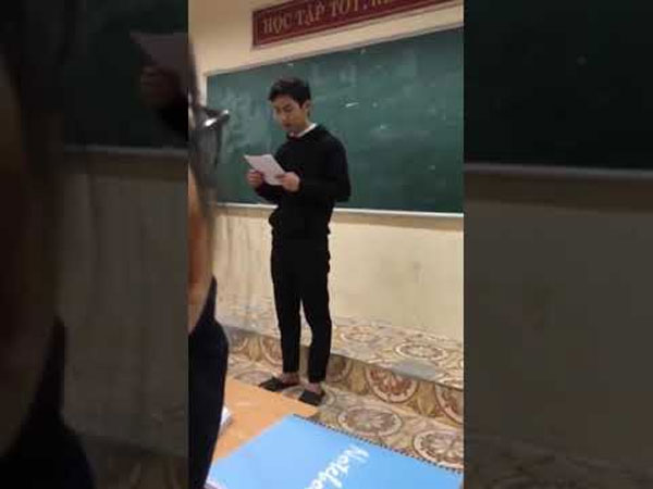 Khi học sinh giỏi Văn viết bản kiểm điểm: 'Lũ bạn đã rủ rê và lôi kéo em vào con đường tội lỗi chỉ vì ghen tị với tài năng và sự thông minh của em...'