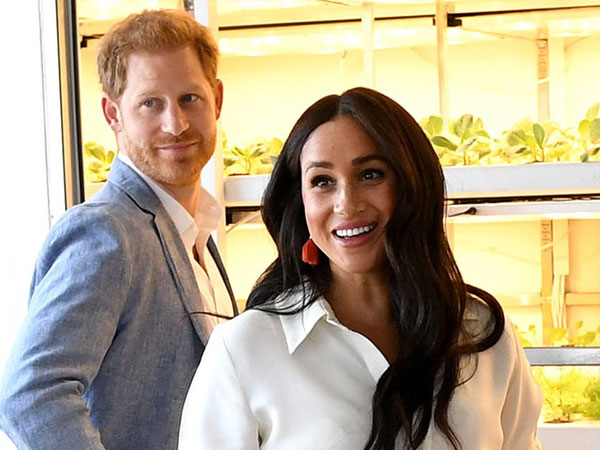 Meghan Markle xuất hiện sau khi khởi kiện báo Anh, tái hợp với chồng trong ngày cuối của chuyến công du, tiếp tục 'mất điểm' với vẻ ngoài kém sang