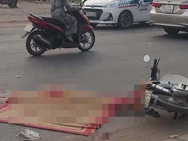 Người đi xe máy tử vong thương tâm sau tai nạn ở Thái Nguyên