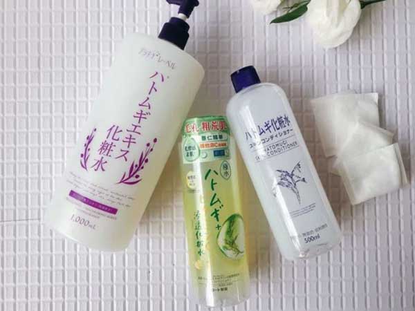 Thử 3 lọ lotion Nhật size khủng, bất ngờ khi sản phẩm được ưa chuộng nhất lại đứng bét về khả năng cấp ẩm