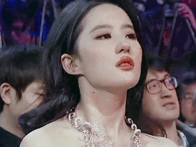 Ảnh cũ vừa được lên sóng của Lưu Diệc Phi gây sốt: Đúng chuẩn 'thần tiên tỷ tỷ' đến khóc cũng đẹp hết phần thiên hạ