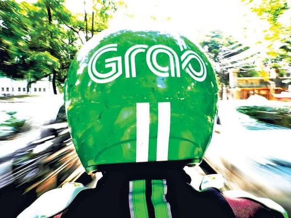 Grab thu thêm phí người dùng VN nếu để tài xế đợi quá 5 phút