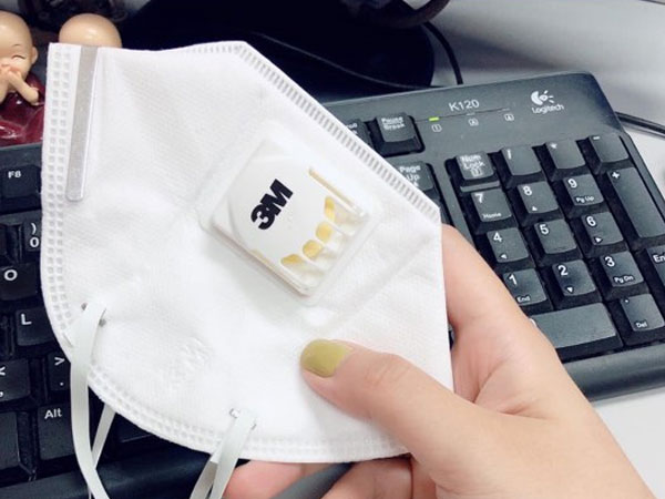 'Thổi phồng' công dụng khẩu trang 'thần thánh' lọc bụi mịn PM2.5 đến 95%