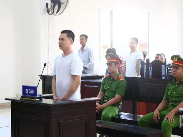 Án mạng đau lòng sau cuộc điện thoại của người đàn ông lạ