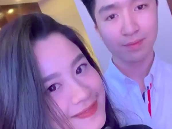 Hàn Hằng cùng người yêu dự cưới rich kid Giang Lê, dân tình xôn xao gia thế bạn trai 'hot girl tạp hoá' chắc khủng lắm đây