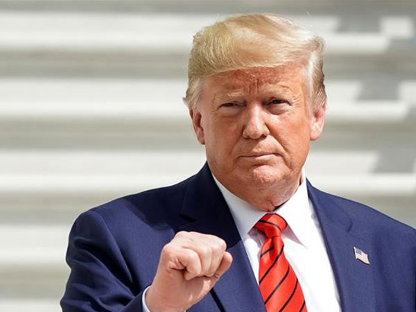 Mắt xích quan trọng làm thay đổi cuộc điều tra luận tội ông Trump