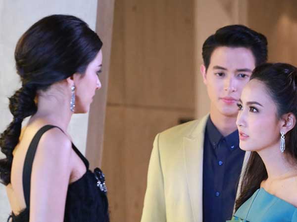 Con riêng của chồng đổi vạ 'mẹ kế đánh con chồng', vô tình nghe được cuộc nói chuyện tôi mới ngớ người trước những lời xúi bẩy hèn hạ của mẹ thằng bé