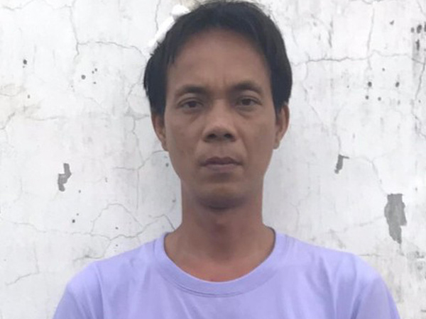 Ghen tuông, sát hại cha mẹ tình địch rồi về kể với vợ trước khi đầu thú