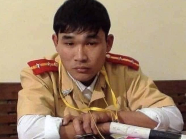 Công an truy tìm người bịa đặt thông tin 'nam sinh viên giả CSGT bị bắt ở TP. HCM'