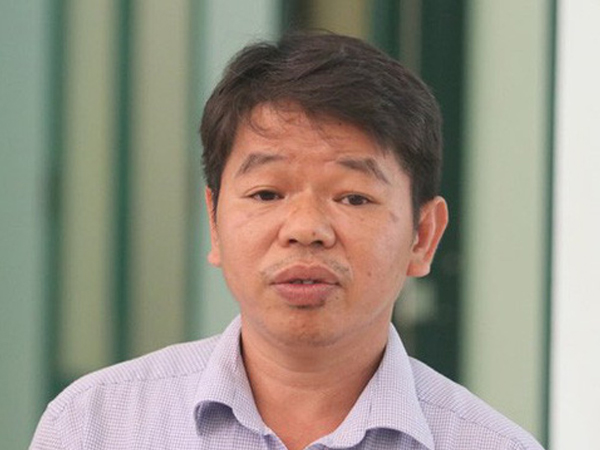 Tổng GĐ Nhà máy nước sông Đà thừa nhận có vết dầu loang và nói 'không bưng bít thông tin'