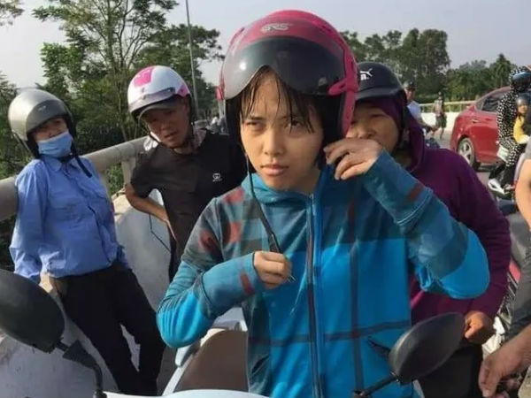 Hú hồn màn nhảy cầu rồi tự bơi lên bờ bỏ đi mất hút của cô gái ở Hải Phòng