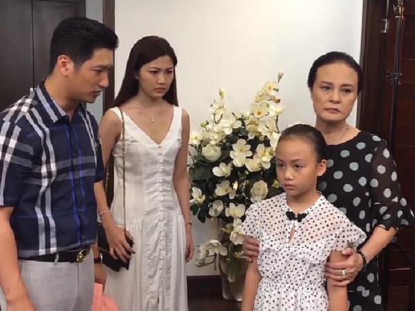 Hoa hồng trên ngực trái: Thái đưa Trà về làm chính thất, bé Bống lập tức tung chiêu khiến tiểu tam câm nín