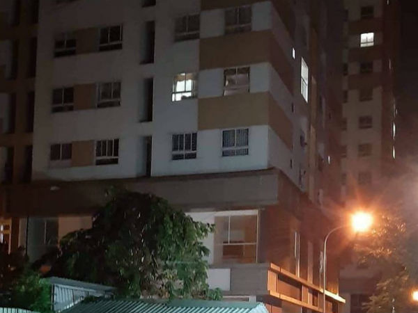 TP.HCM: Người đàn ông nước ngoài rơi từ tầng cao chung cư xuống đất tử vong