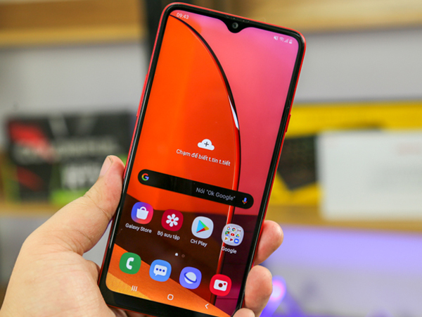 Đánh giá Samsung Galaxy A20s: Chọn cách đi riêng