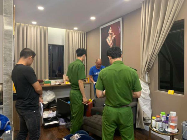Vụ nữ ca sĩ Nhật Kim Anh bị trộm đột nhập 'cuỗm' 5 tỷ đồng trong biệt thự: Tạm giữ thêm 1 đối tượng, tiến hành thu hồi tài sản của nạn nhân