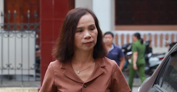 Bà Triệu Thị Chính 'nức nở' nói bị 'mang tiếng là em ông Triệu Tài Vinh'