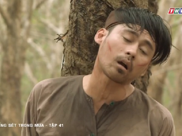Tiếng Sét Trong Mưa tập 41: Cậu Hải nào sợ kẻ thù mạnh, chỉ lo đồng đội hèn giá hoạ xíu nữa thôi là mất mạng!