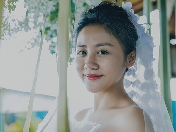 Văn Mai Hương bị 'bóc phốt' lộ giấy đăng ký kết hôn... giả