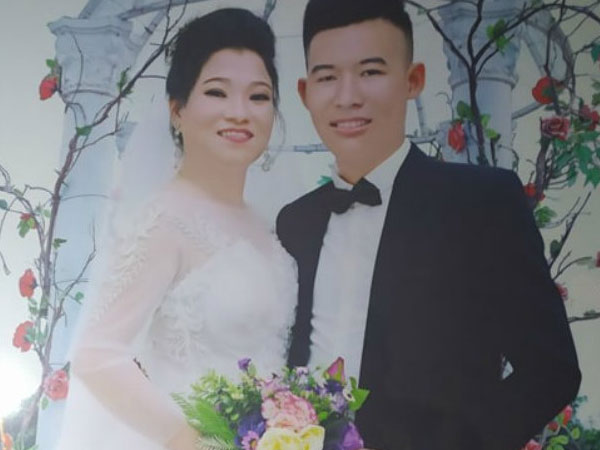 Cô dâu hơn chú rể 21 tuổi: 'Người ta đồn tôi lấy được chồng trẻ vì có mảnh đất'