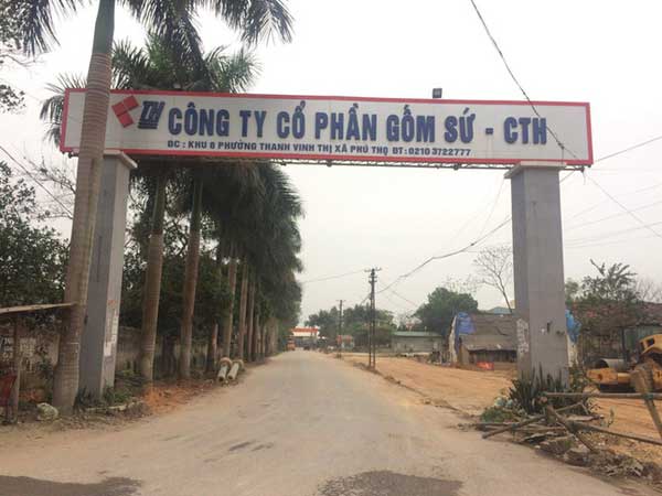 Chủ tịch Cty CP gốm sứ Thanh Hà: Dầu thải bị đổ trộm vào nguồn nước sông Đà là của Cty tôi