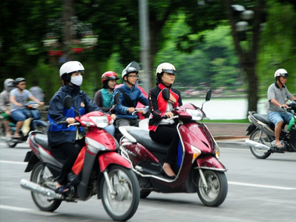 Thời tiết ngày 23/10: Đón gió mùa, Bắc Bộ trở mưa dông gió lạnh
