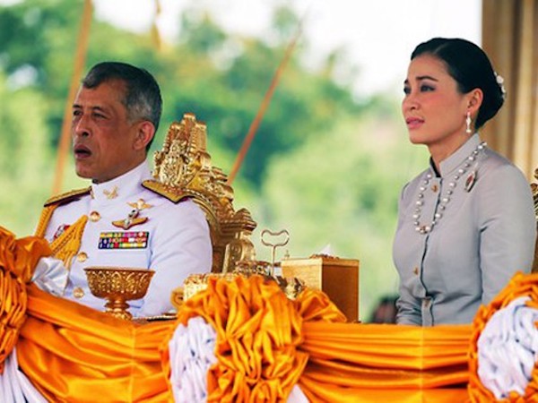 Đây chính là người phụ nữ quyền lực khiến Hoàng quý phi bị phế truất, 'thất sủng' trong mắt nhà vua Thái Lan