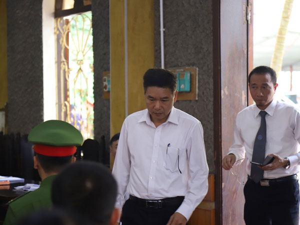 Vụ gian lận điểm thi ở Sơn La: Khởi tố vụ án đưa và nhận hối lộ