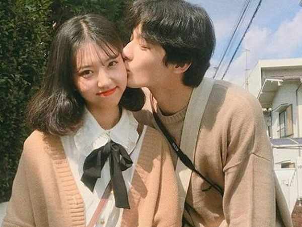 Bạn gái chia tay vì yêu xa nhưng lại khoe người mới với caption tự vả 'khoảng cách không quan trọng', màn trả đũa của chàng trai khiến dân mạng phì cười