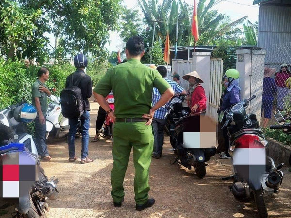 NÓNG: Một học sinh lớp 2 ở Hà Nội tử vong trong sân trường, nghi do bị điện giật giờ ra chơi