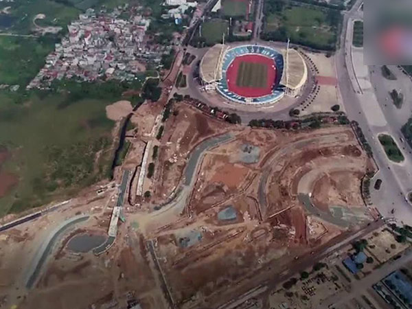 Video: Toàn cảnh đường đua ôtô F1 ở Hà Nội sau 7 tháng thi công