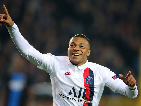Real Madrid phá két 300 triệu euro chiêu mộ Mbappe