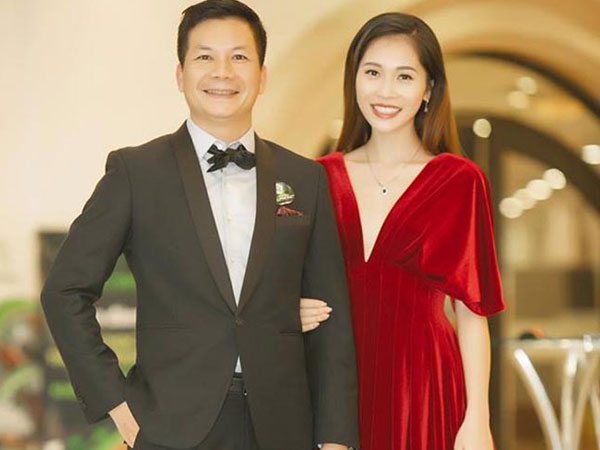Gu thời trang sành điệu vợ á hậu của Shark Hưng 'Thương vụ bạc tỷ'