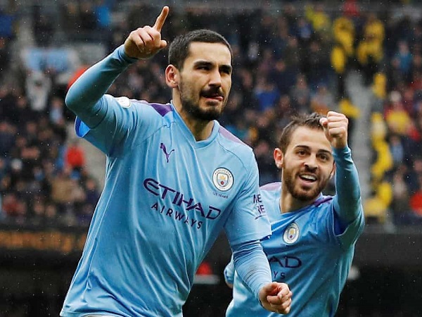 Đè bẹp Aston Villa, Man City rút ngắn khoảng cách với Liverpool xuống còn 3 điểm