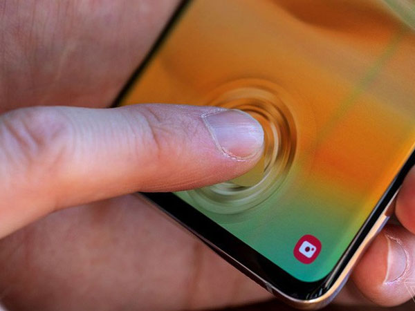 Tài 'tiên tri' của Apple: thấy trước được vấn đề của bảo mật vân tay nên đã chuyển hoàn toàn sang mở khóa khuôn mặt?