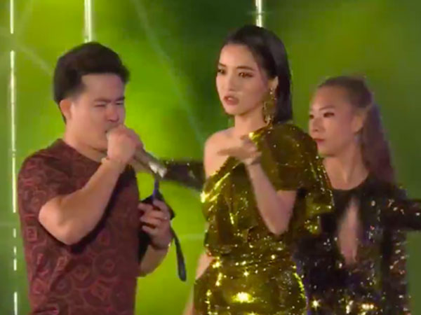 Đơn vị tổ chức lên tiếng việc Bích Phương bị 'cướp mic' trên sân khấu: 'Người đàn ông này đã không tôn trọng hàng nghìn khán giả'