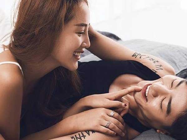 Từ chối ái ân